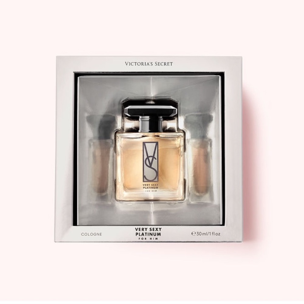 Victoria’s Secret very sexy for MEN
